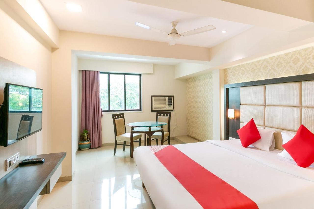 Collection O Hotel Pearl Residency Mumbai Exterior photo