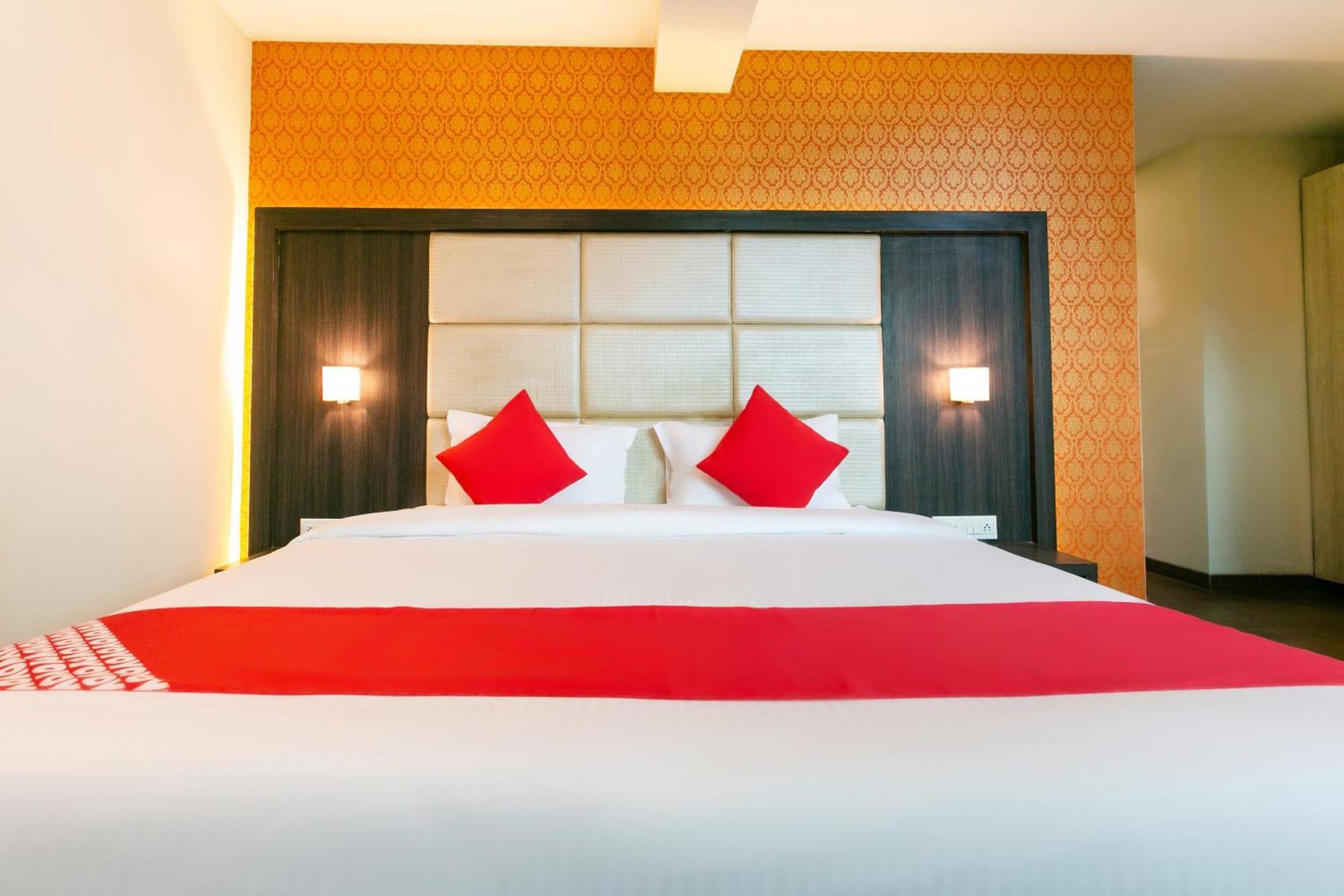 Collection O Hotel Pearl Residency Mumbai Exterior photo