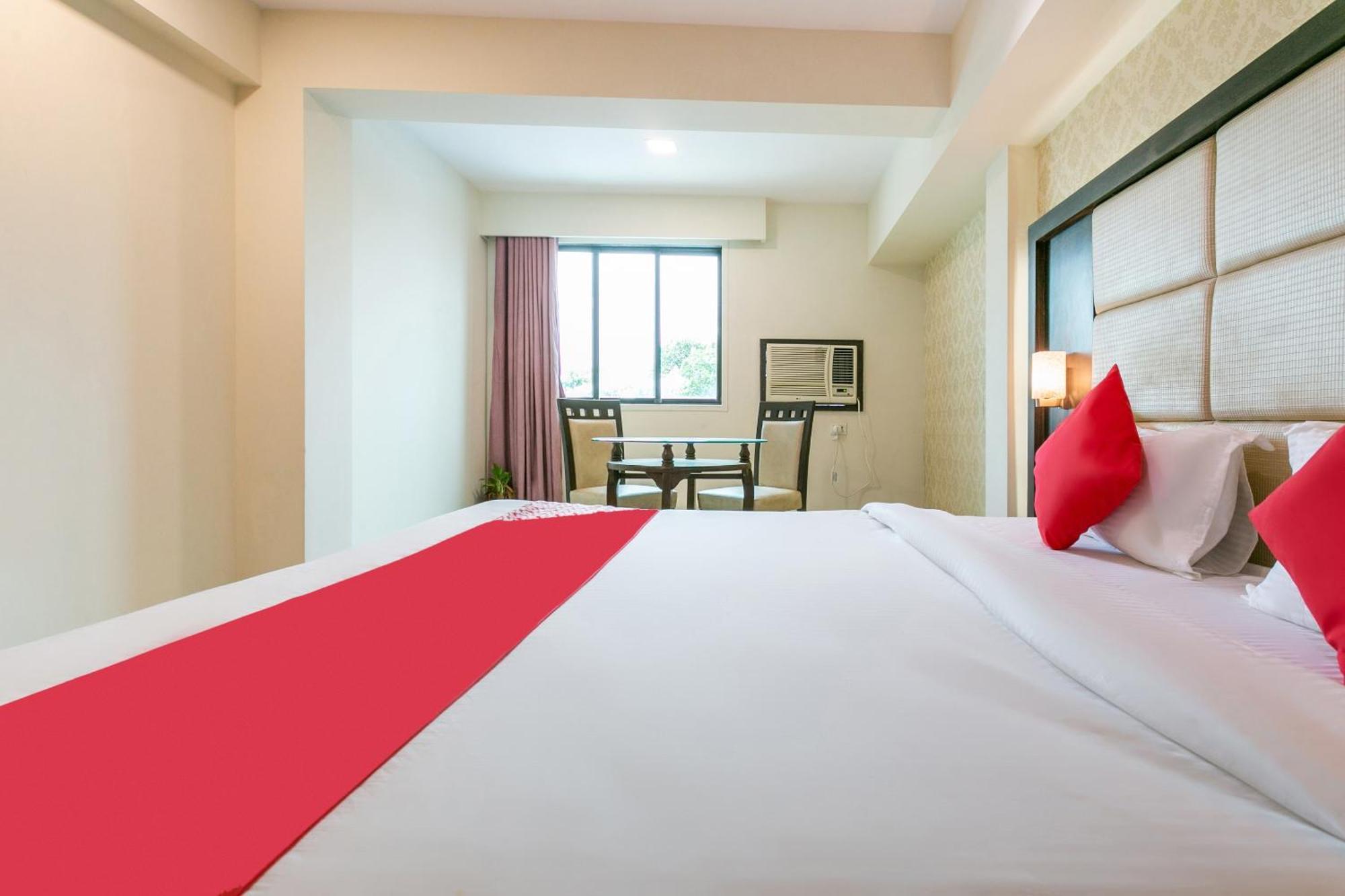 Collection O Hotel Pearl Residency Mumbai Exterior photo